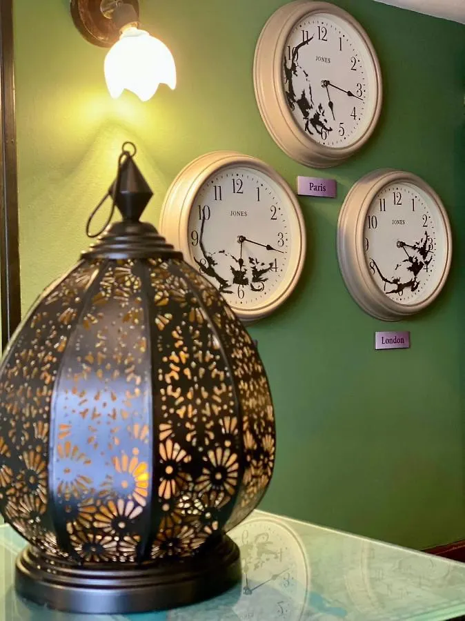 Hotell Walled Off Paris