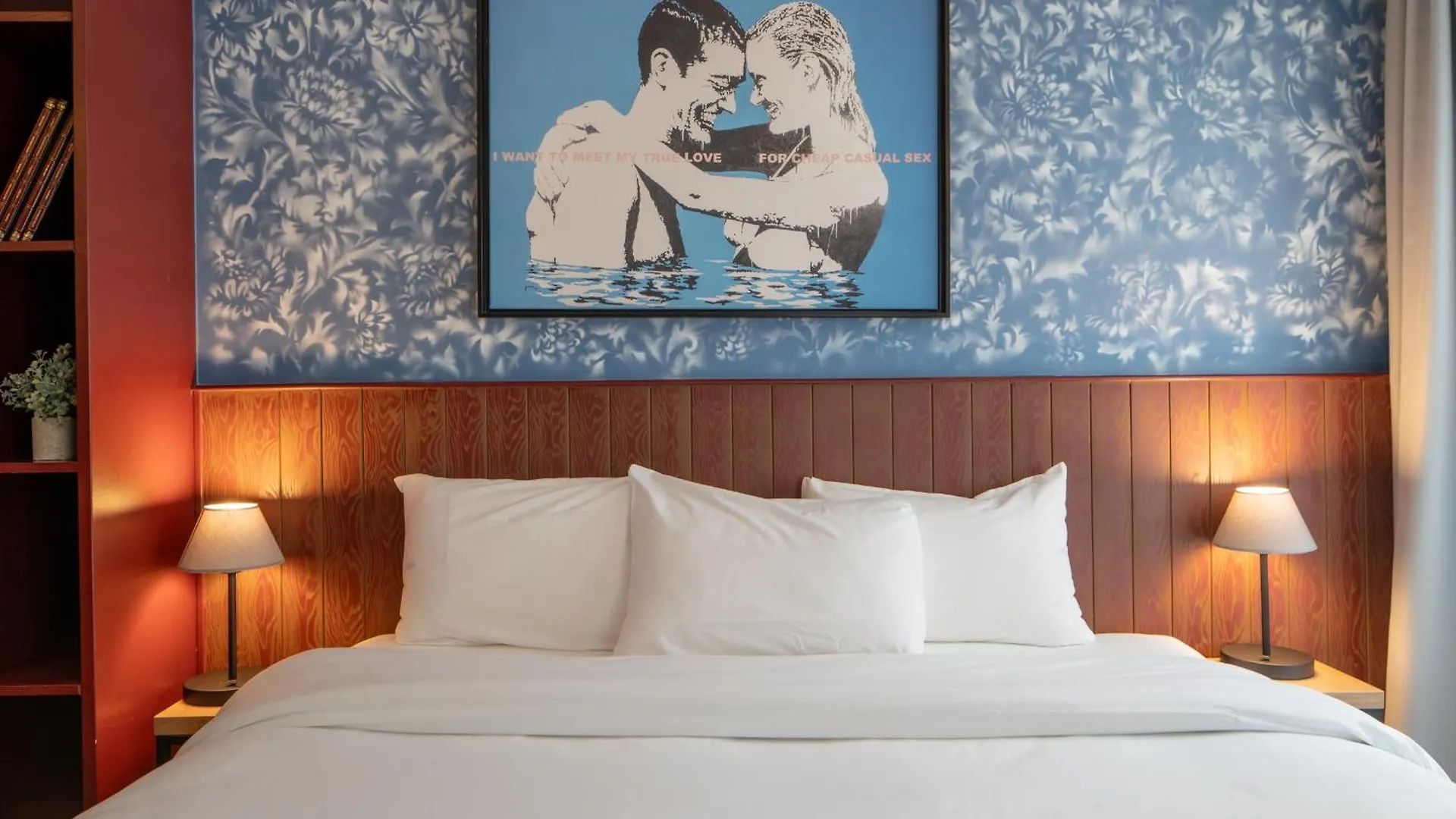 Otel Walled Off Paris